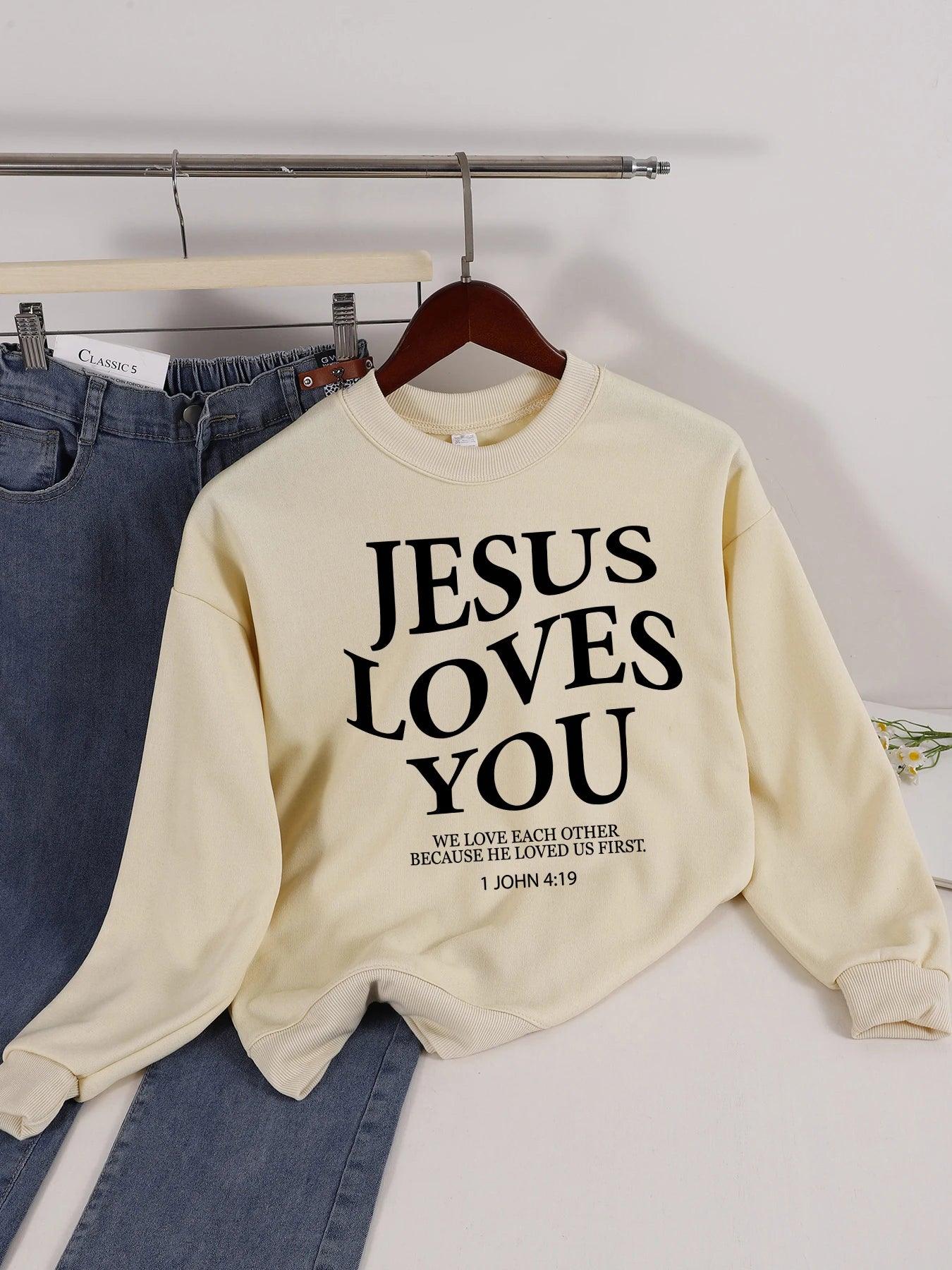 Jesus Loves You Prints Sweatshirt