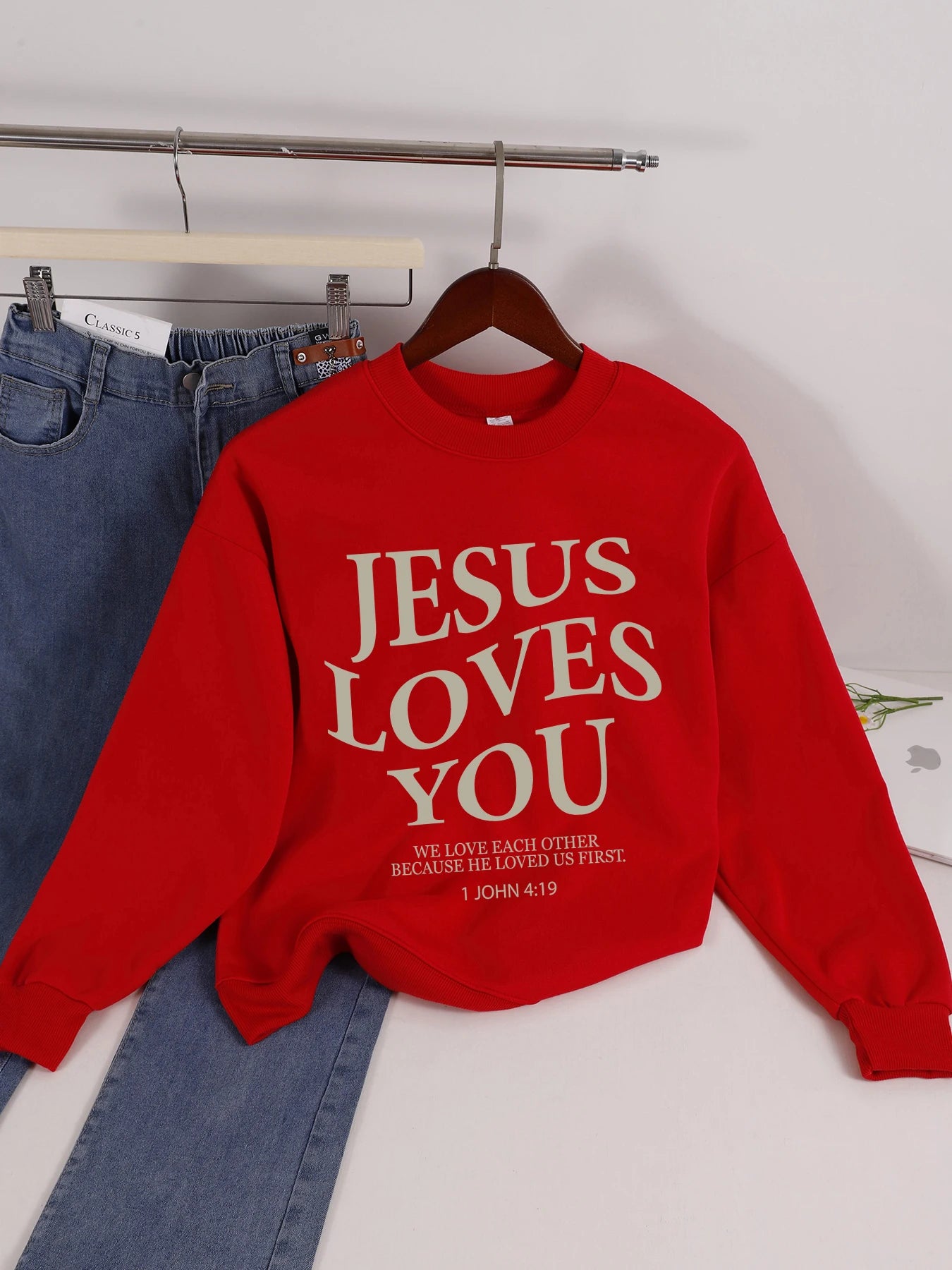 Jesus Loves You Prints Sweatshirt